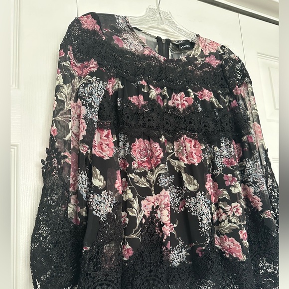 The Kooples Black and Pink Floral Lace Blouse - Size XS - NWOT - Picture 4 of 6